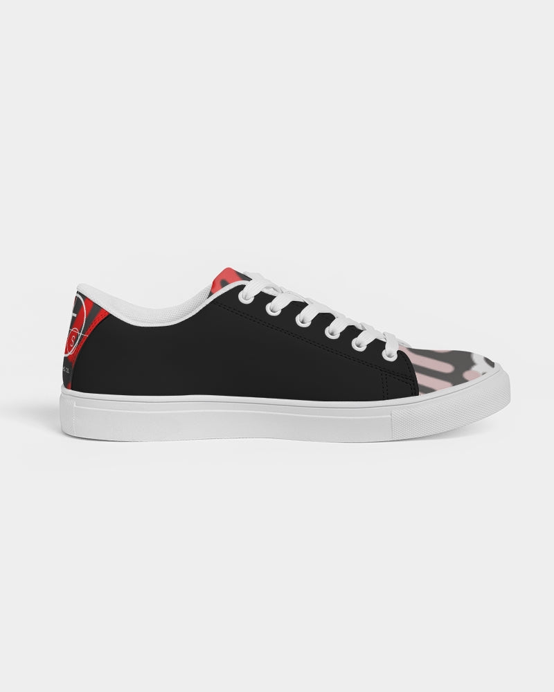 “Low Classics” Women's Sneaker